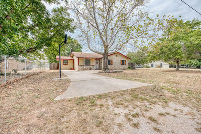 212 N River Oaks Dr — photo 3