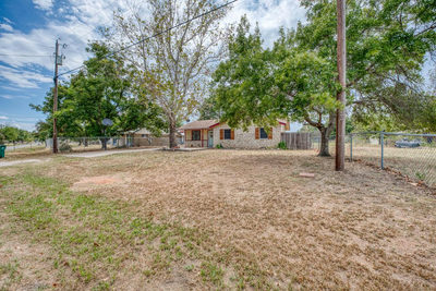 212 N River Oaks Dr — photo 2