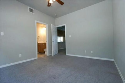 2410 Leon St #201 — photo 5