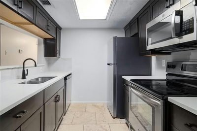 2401 Leon St #308 — photo 3