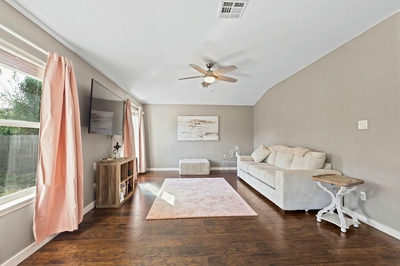 3933 Rolling Canyon Trl — photo 4