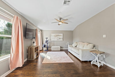 3933 Rolling Canyon Trl — photo 2