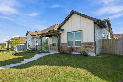 233 Porter Country Pkwy — photo 2