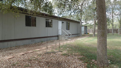 150 Mandy Ln — photo 2