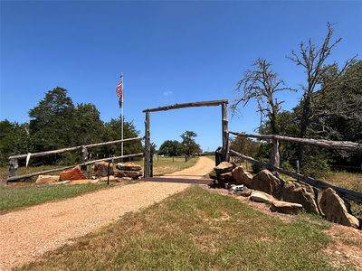 3230 S Fm 1291 — photo 2