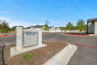 607 Crystal Falls Pkwy #210 — photo 3