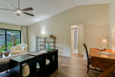 11509 Heathrow Dr — photo 5