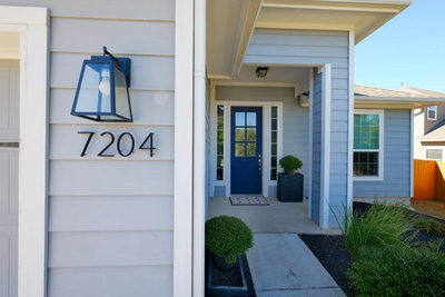 7204 Lombard Ln — photo 3