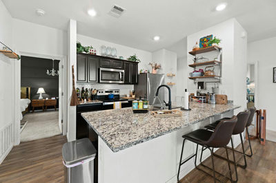 12708 Samuel Adams Dr — photo 4