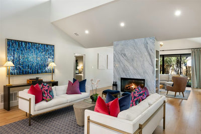 1500 Surrey Hill Dr — photo 5