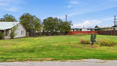 307 W Lane Ave — photo 2