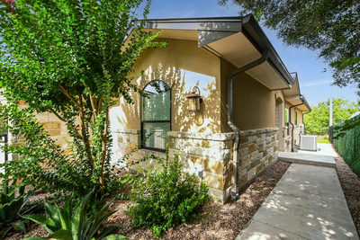 416 Hi Cir W #B — photo 2