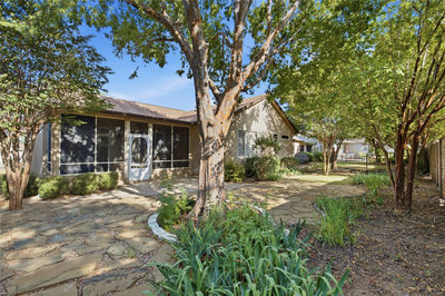 103 Dewberry Dr — photo 4