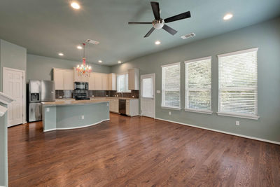 2105 Town Centre Dr #13 — photo 5