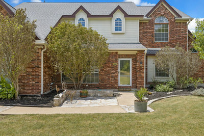 1216 Meadowild Dr — photo 2
