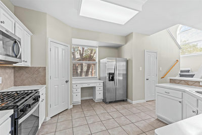 1111 Glendalough Dr — photo 4