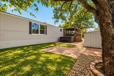 108 Elizabeth Dr — photo 4