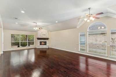 16305 Almaden Dr — photo 4