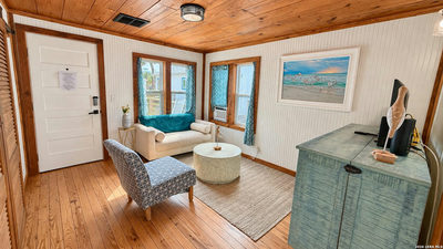 340 N Alister St #2 — photo 4