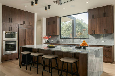 2404 Arpdale St — photo 2