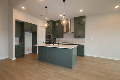 1220 Blue Moon Drive — photo 4