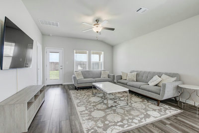 128 Outlaw Dr — photo 5