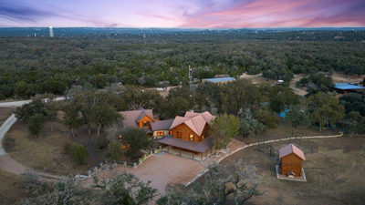700 Ledgerock Rd — photo 2