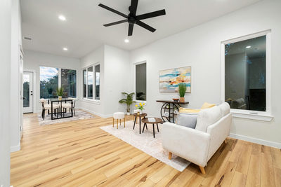 2309 Montopolis Dr #9 — photo 2