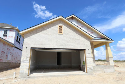 3902 Bigtooth Dr — photo 2