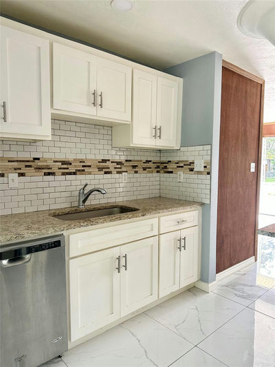 1012 Haley Ave — photo 3