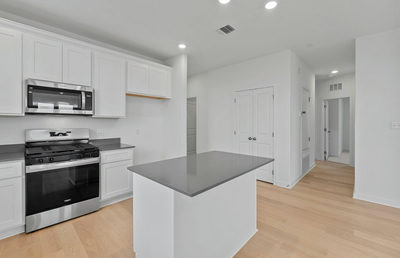 260 Elk Ave — photo 4