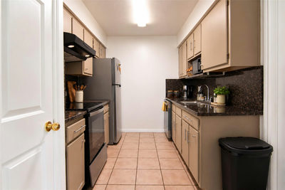 11708 KINGS VIEW Ct #A and B — photo 4