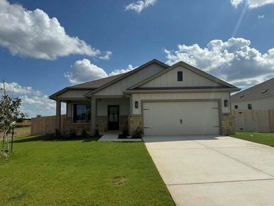 203 Gene Ray Ave — photo 2