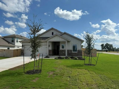 205 Gene Ray Ave — photo 3