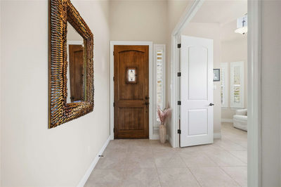 110 Lucia Cir #1 — photo 4