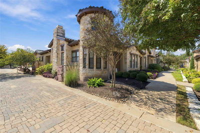 110 Lucia Cir #1 — photo 3