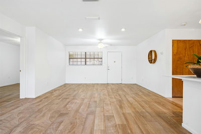 2301 Lawnmont Ave #1 — photo 5