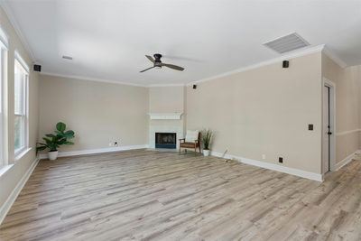 1524 Emperor Ct — photo 2