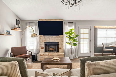 8611 United Kingdom Dr — photo 4