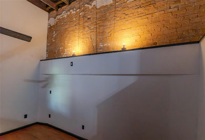 108 E Clark St — photo 5