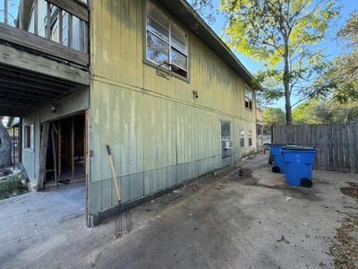 18210 Lura Ln — photo 2