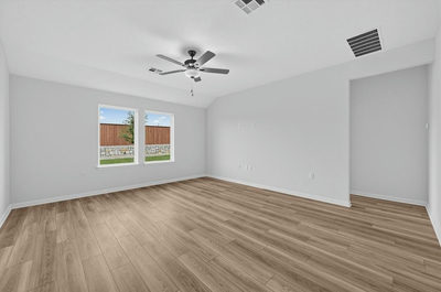 1300 Crumpton Dr — photo 3