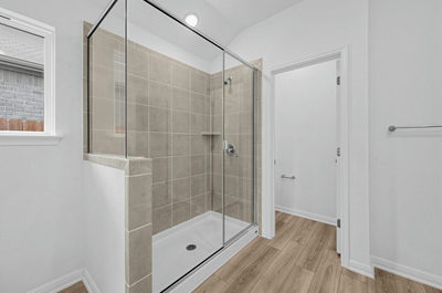 1300 Crumpton Dr — photo 4
