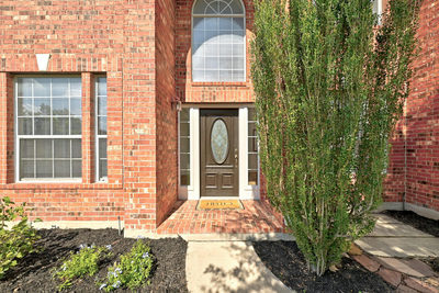 506 Olympic Dr — photo 2