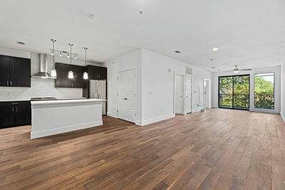 1615 E 7th St #202 — photo 3