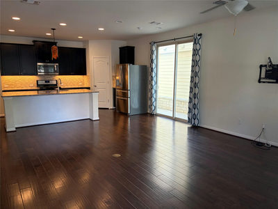 133 Buckthorn Dr — photo 2