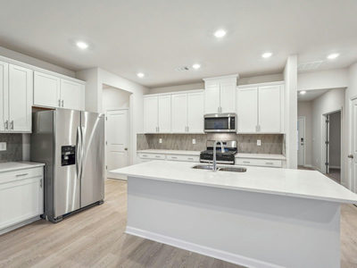 12412 Saint Thomas Dr — photo 4