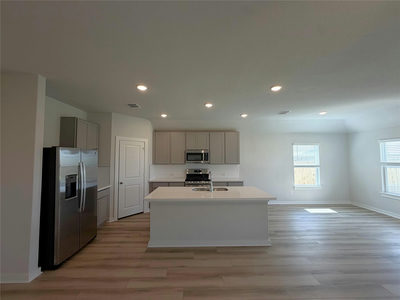 312 Hazy View Rd — photo 2