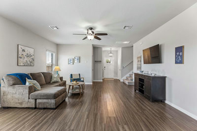 124 Moravia Rd — photo 3