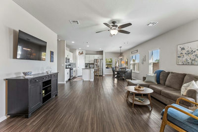 124 Moravia Rd — photo 2
